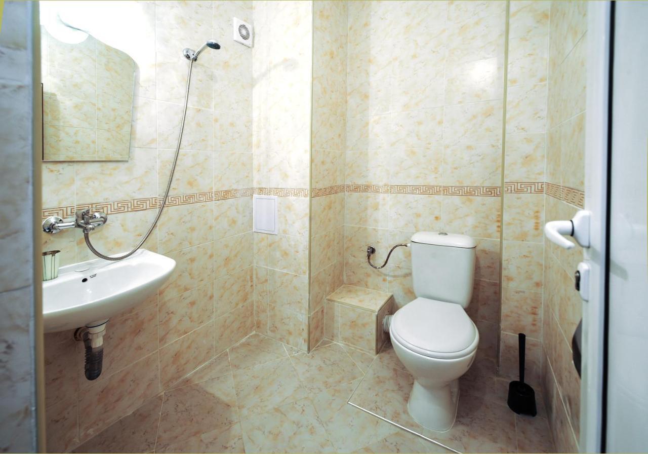 Best Rest Guest Rooms Plovdiv Exteriör bild